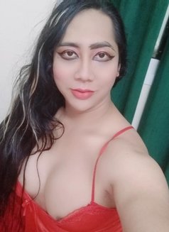 Perfect Massage good Service - Transsexual escort in Khobar Photo 16 of 18