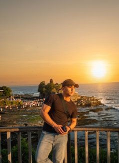 Perfect Service - Acompañantes masculino in Bali Photo 8 of 11
