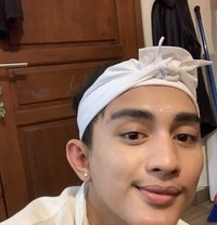 Perfect Service - Male escort in Bali