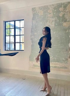 Perla - puta in Shanghai Photo 4 of 4