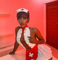 Perry - escort in Dubai