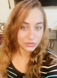 Most beautiful persian girl from iran - escort in Mumbai Photo 6 of 12