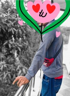 escort for rich women as your toy - Acompañantes masculino in Kandy Photo 2 of 2