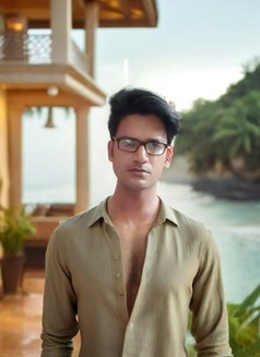 Personal Male Escort for Women - Male escort in Kolkata Photo 20 of 27