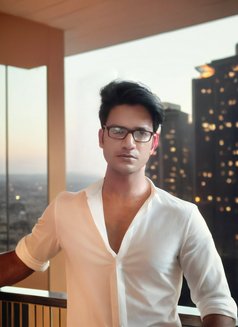 Personal Male Escort for Women - Male escort in Kolkata Photo 21 of 27