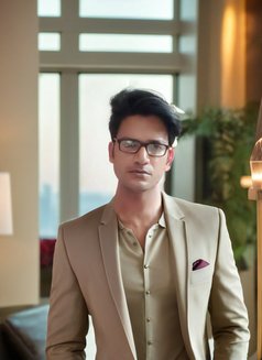 Personal Male Escort for Women - Male escort in Kolkata Photo 26 of 27