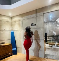 Pesh - puta in Makati City