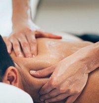 Peter🇵🇭🇵🇭 - masseur in Muscat