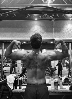 Peter - Male escort in Noida Photo 1 of 3
