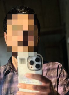 Peter - Male escort in Pune Photo 3 of 4