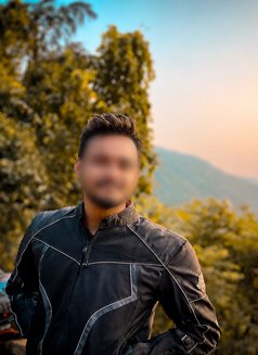 Peter - Male escort in Pune Photo 4 of 4