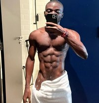 Peter - Male escort in Doha