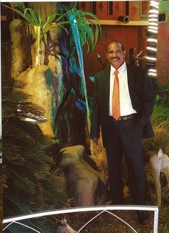 Peter Ok - Male companion in New Delhi Photo 2 of 3