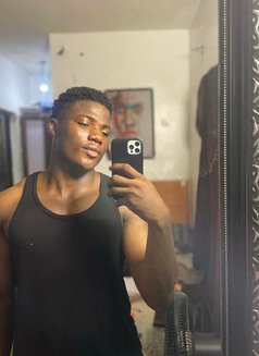 Peter - Acompañantes masculino in Al Manama Photo 2 of 2