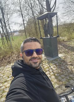 Peter - Male companion in Munich Photo 3 of 5