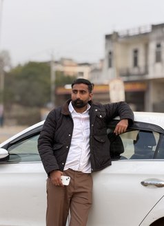 Peterson - Male escort in Dehradun, Uttarakhand Photo 9 of 12