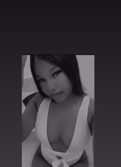 Petite Baddie - escort in Dubai Photo 5 of 6