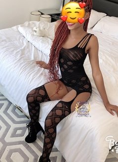 Petite Farwin (Outcall Massage only) - masseuse in Nairobi Photo 2 of 6