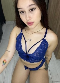 Half filipina SellingVideo/sex Cam - escort in Manila Photo 3 of 19