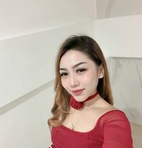 PETITE HOT GIRL ASIAN - puta in Bali Photo 1 of 12