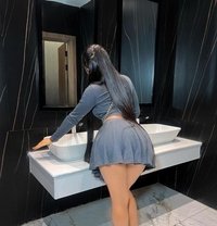 Petite - escort in Accra