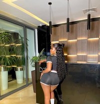Petite Michelle - masseuse in Abuja