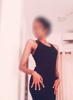 Petite Priyankaa - escort in Colombo Photo 11 of 11