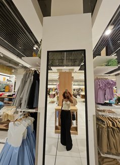 Petite Queen - escort in Dubai Photo 3 of 3