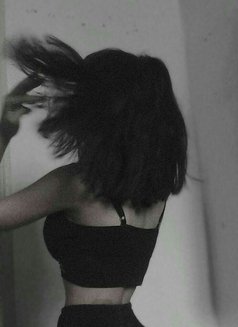 Petite sexy baby New in Dubai - escort in Dubai Photo 1 of 2
