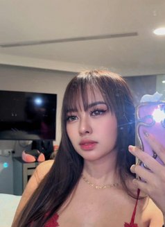 Petite Sexy IDOL JUST ARRIVED - escort in Da Nang Photo 16 of 28