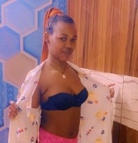 Petite Jo Jo Sensation +91//81198//69896 - escort in Chandigarh