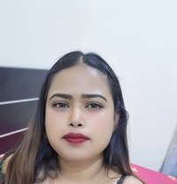 PETY indian ESCORT new coming good servi - puta in Dubai