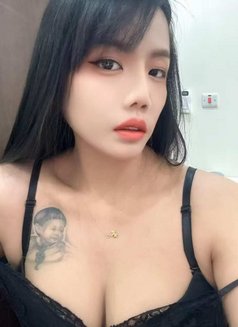 Peya - escort in Doha Photo 3 of 13