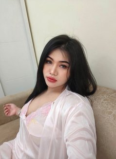 Peya - escort agency in Doha Photo 12 of 13
