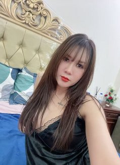 Peya - puta in Doha Photo 10 of 10