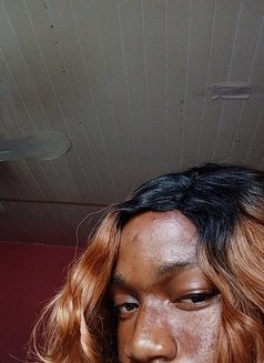 PHaE - Transsexual escort in Lagos, Nigeria Photo 9 of 10