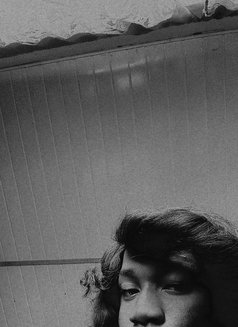 PHaE - Transsexual escort in Abuja Photo 8 of 9