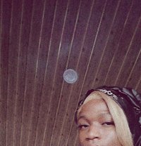 PHaE - Acompañantes transexual in Abuja