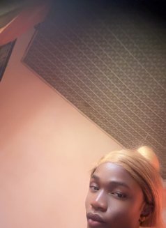PHaE - Transsexual escort in Abuja Photo 11 of 12