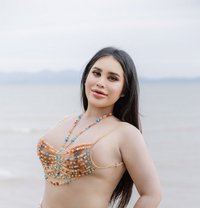 Phakwaran top&bottom - Acompañantes transexual in Al Ain Photo 1 of 19