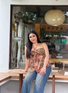 Phakwaran top&bottom - Transsexual escort in Al Ain Photo 1 of 23