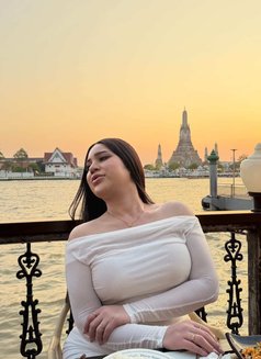 Phakwaran top&bottom - Transsexual escort in Riyadh Photo 4 of 29