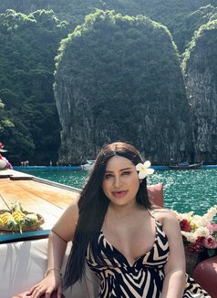 Phakwaran top&bottom - Transsexual escort in Riyadh Photo 10 of 30