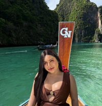 Phakwaran top&bottom - Transsexual escort in Riyadh