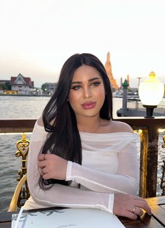 Phakwaran top&bottom - Transsexual escort in Riyadh Photo 7 of 30
