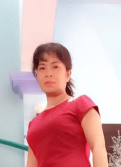 Pham Thi Hong - escort in Jeddah Photo 2 of 5
