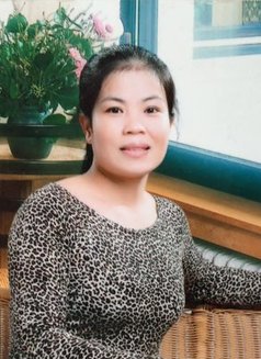 Pham Thi Hong - escort in Jeddah Photo 5 of 5