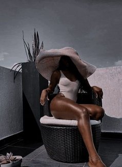 Phantasia - puta in Nairobi Photo 8 of 8