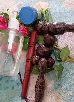 Phat ni Azaiba - puta in Muscat Photo 6 of 8