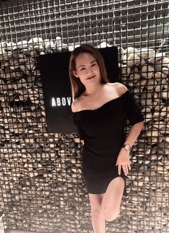 Ice - escort in Bangkok Photo 5 of 11